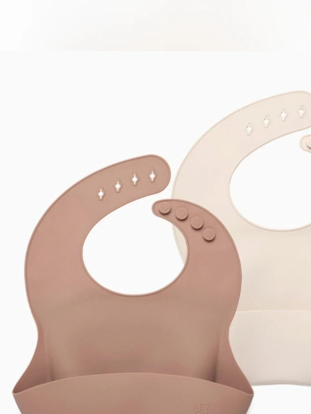 AEIOU Silicone Baby Bib Set in Clay and Oat Milk - NEW